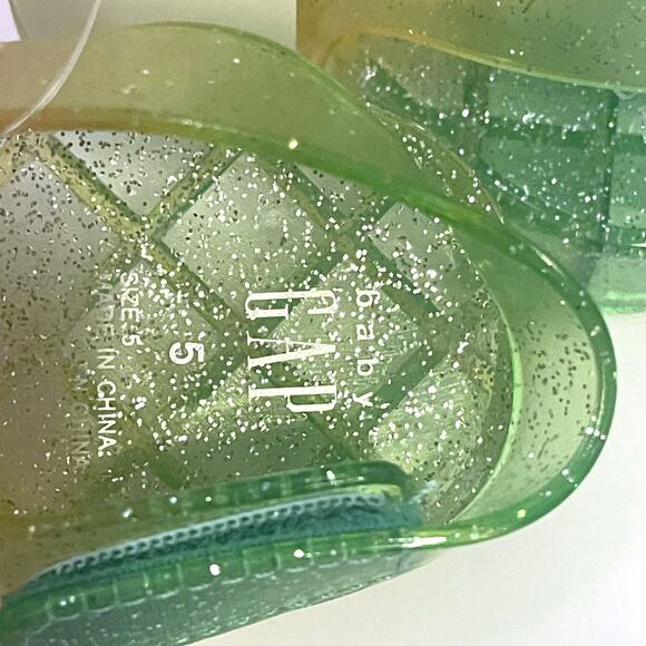 GAP NWT Toddler Glitter Jelly Rainbow Sandals in Multi Size 5 - Picture 7 of 8
